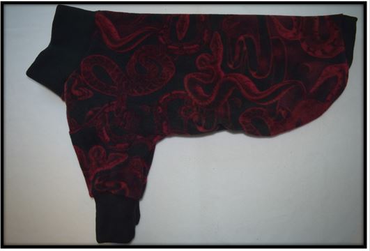 RED SNAKES (Plush 2 sleeves)