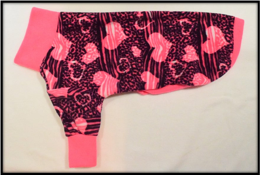 WILD SIDE PINK HEARTS (Anti Pill)