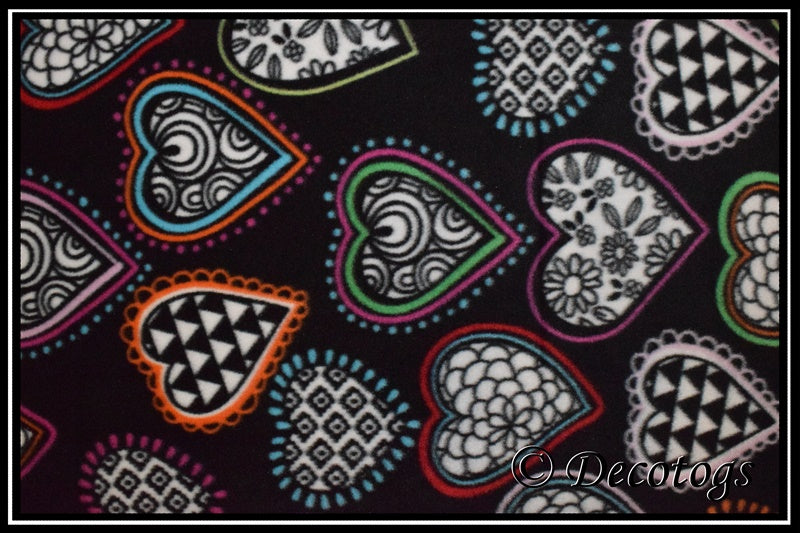 MOTIF HEARTS BLACK (Anti Pill)